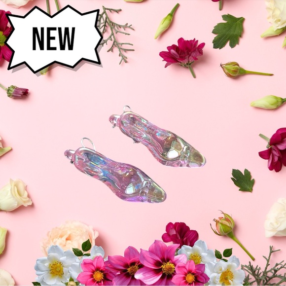 New Pink 3D Acrylic High Transparency Color High Heels Fashionable Earrings - Picture 3 of 8